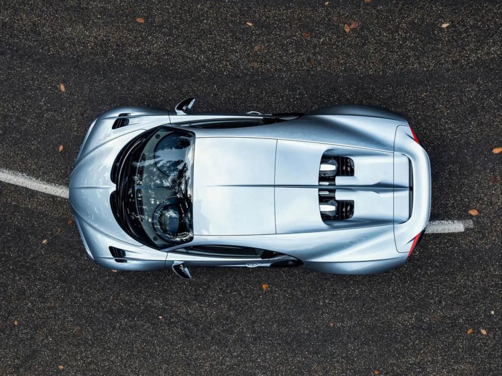 hd-bugatti-chiron-profilee-10