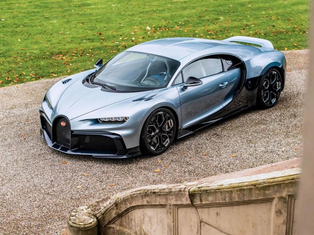 hd-bugatti-chiron-profilee-7