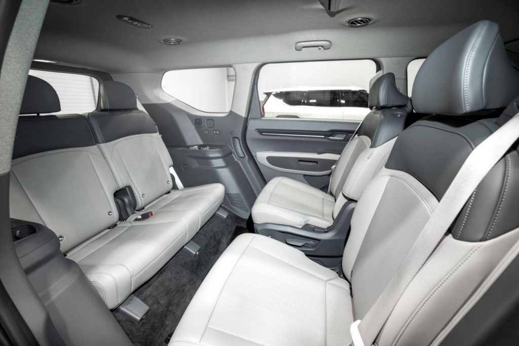 hd-kia-ev-9-reveal-7