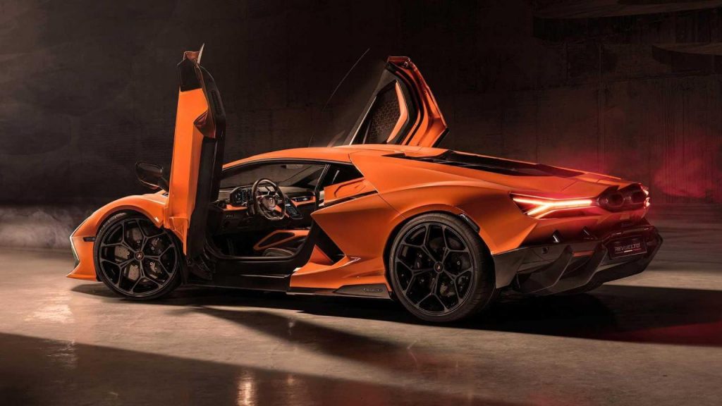 hd-lamborghini-revuelto-12