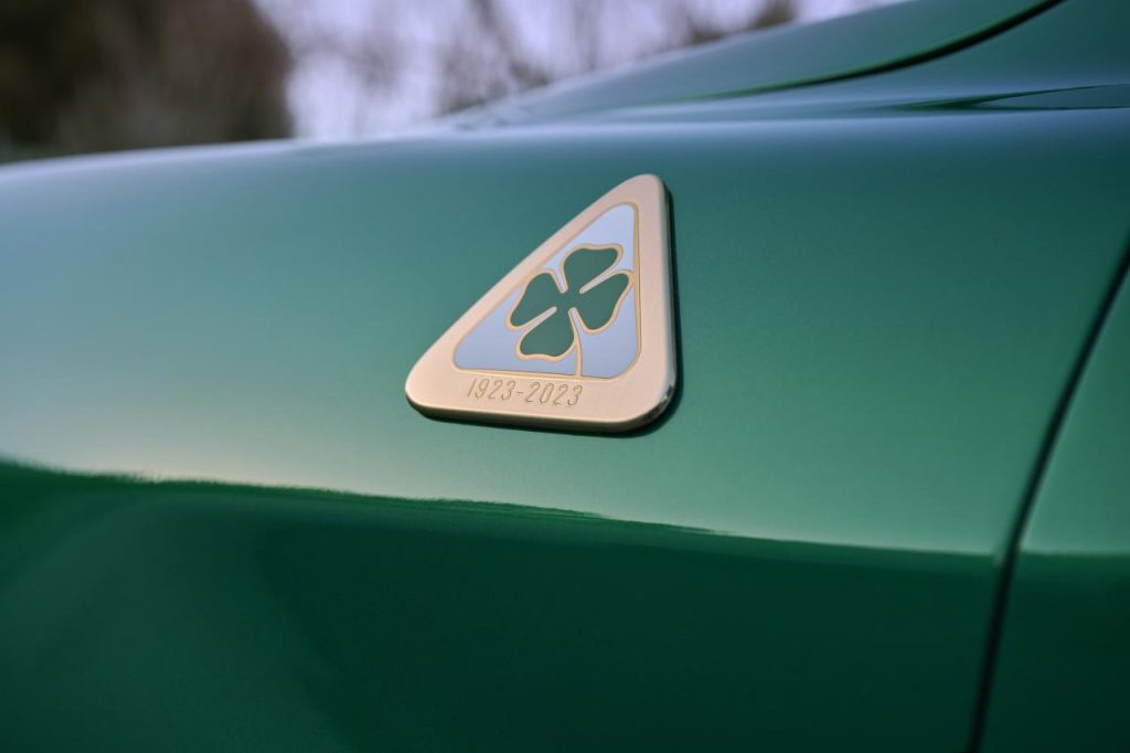 hd-alfa-romeo-giulia-et-stelvio-qv-2023-49