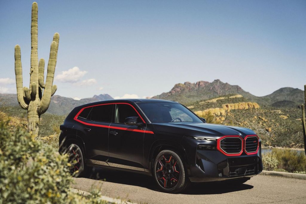 hd-bmw-xm-label-red