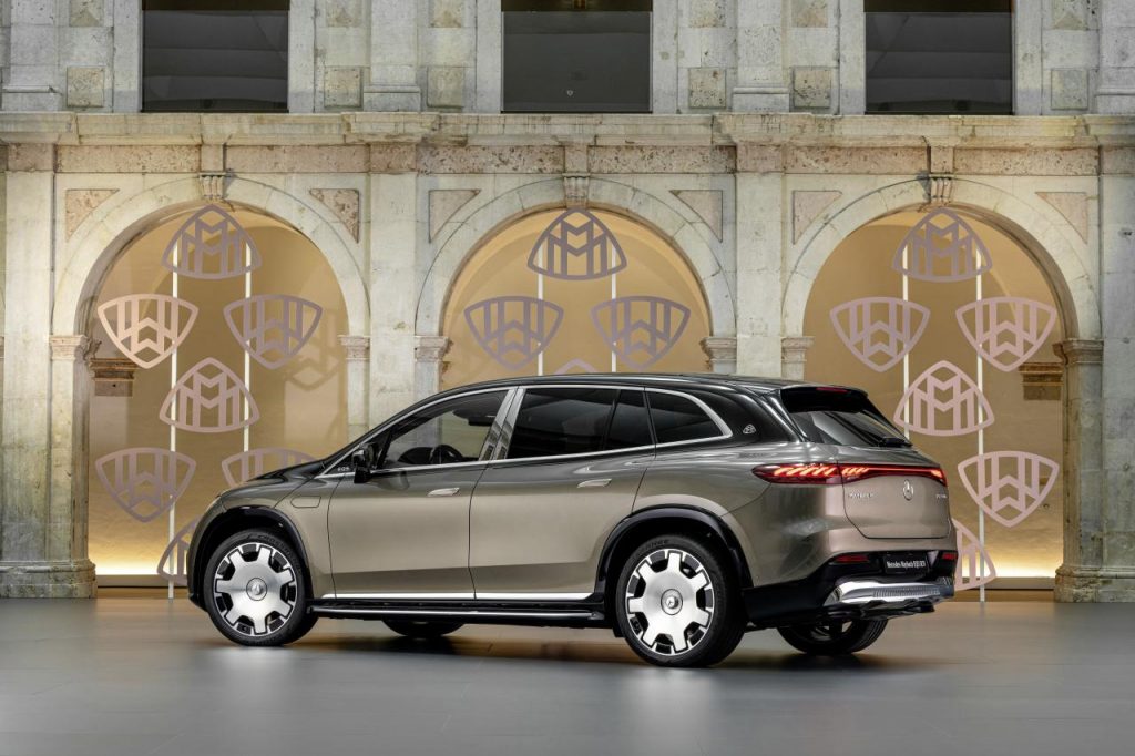hd-mercedes-maybach-eqs-suv-10