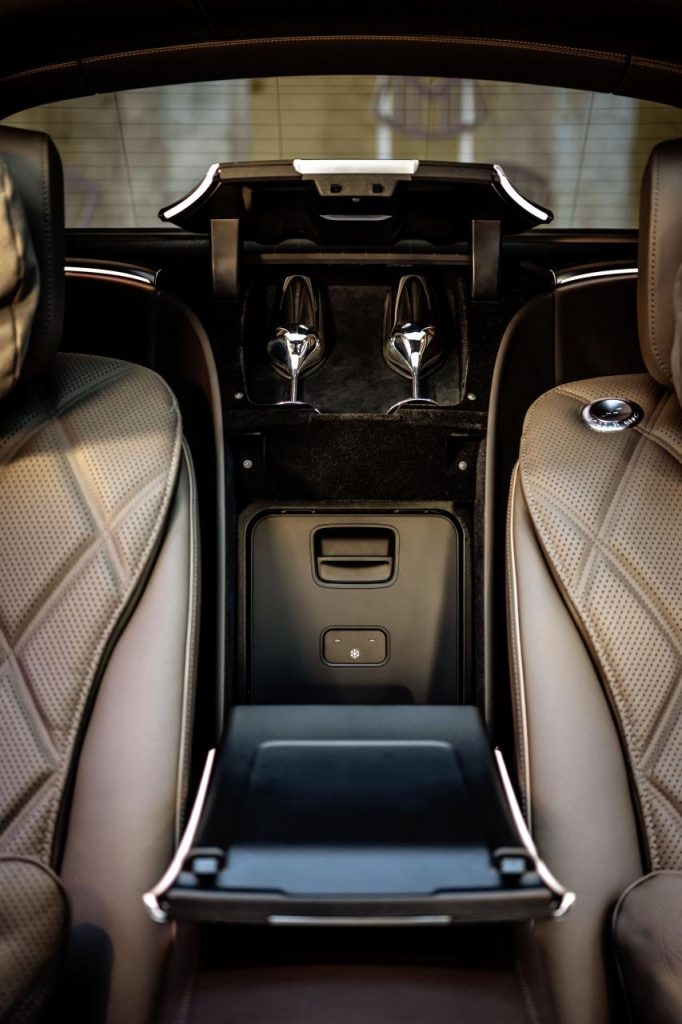 hd-mercedes-maybach-eqs-suv-2