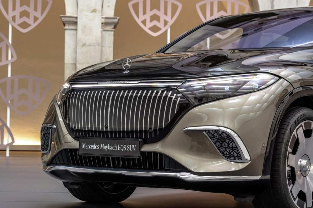hd-mercedes-maybach-eqs-suv-6