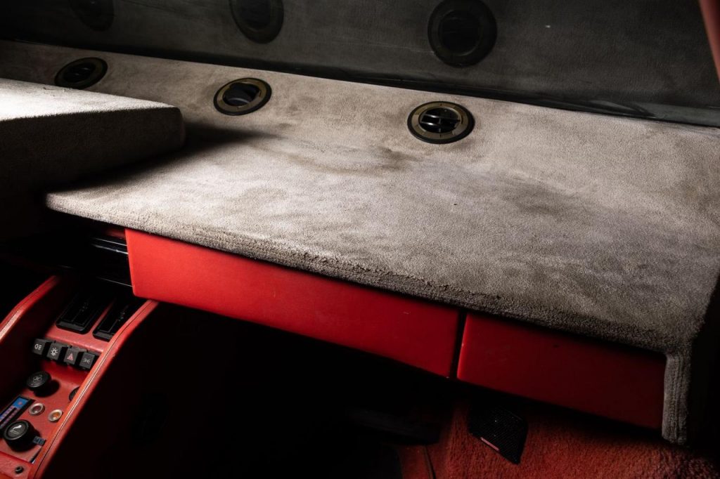hd-vente-countach-lp500s-1