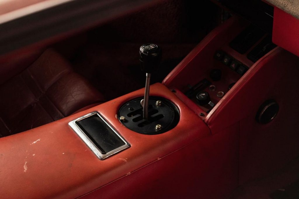 hd-vente-countach-lp500s-2