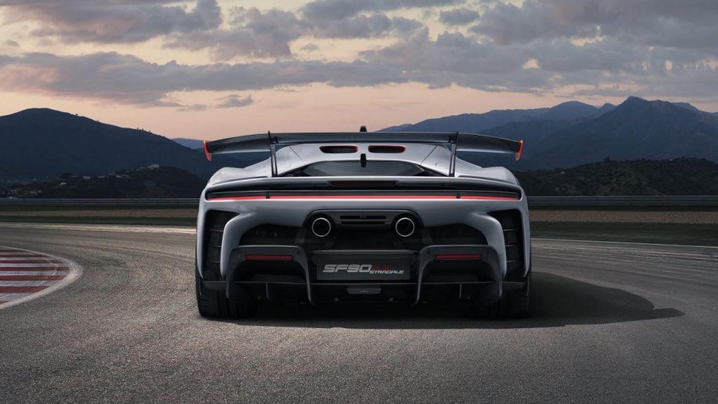 hd-ferrari-sf90-xx-stradale-et-sf90-xx-spider-2