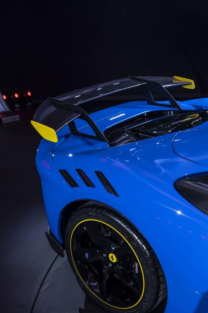 hd-ferrari-sf90-xx-stradale-et-sf90-xx-spider-40