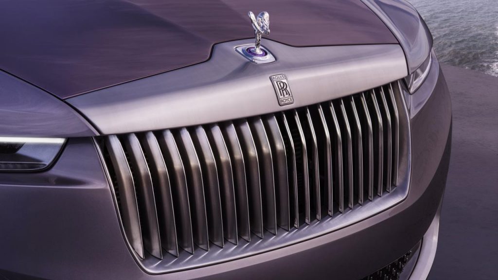 hd-rolls-royce-amethyst-droptail-6
