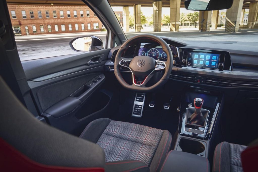 hd-vw-golf-gti-380-5