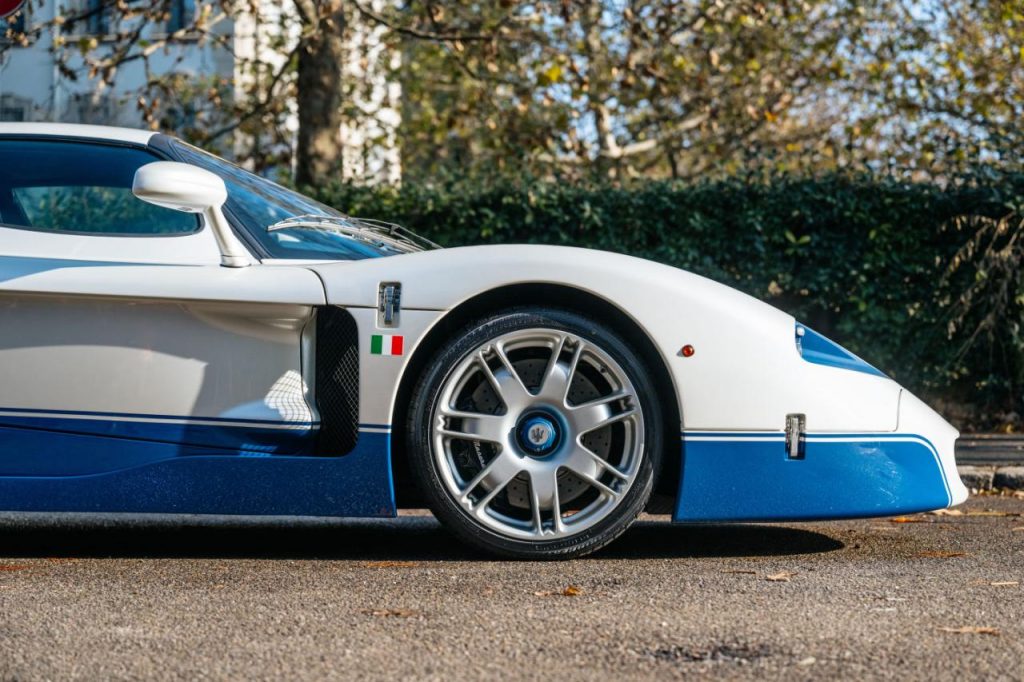 hd-maserati-mc12-8