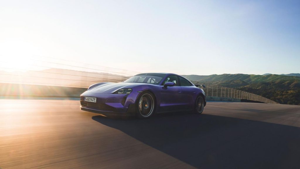 hd-porsche-taycan-gt-turbo-3
