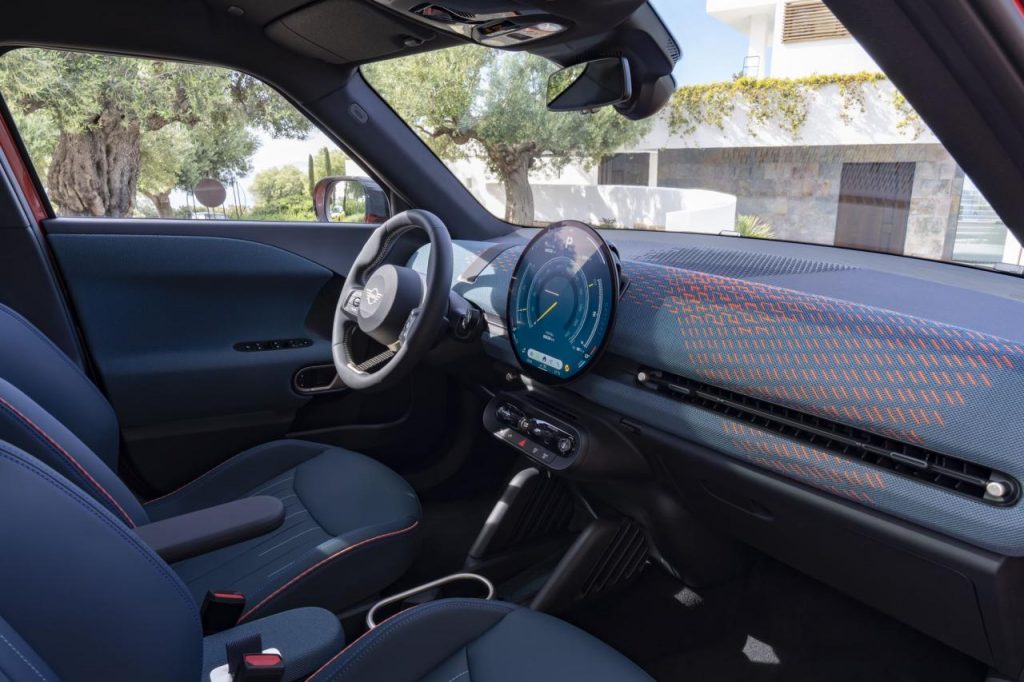 hd-mini-aceman-2024-25