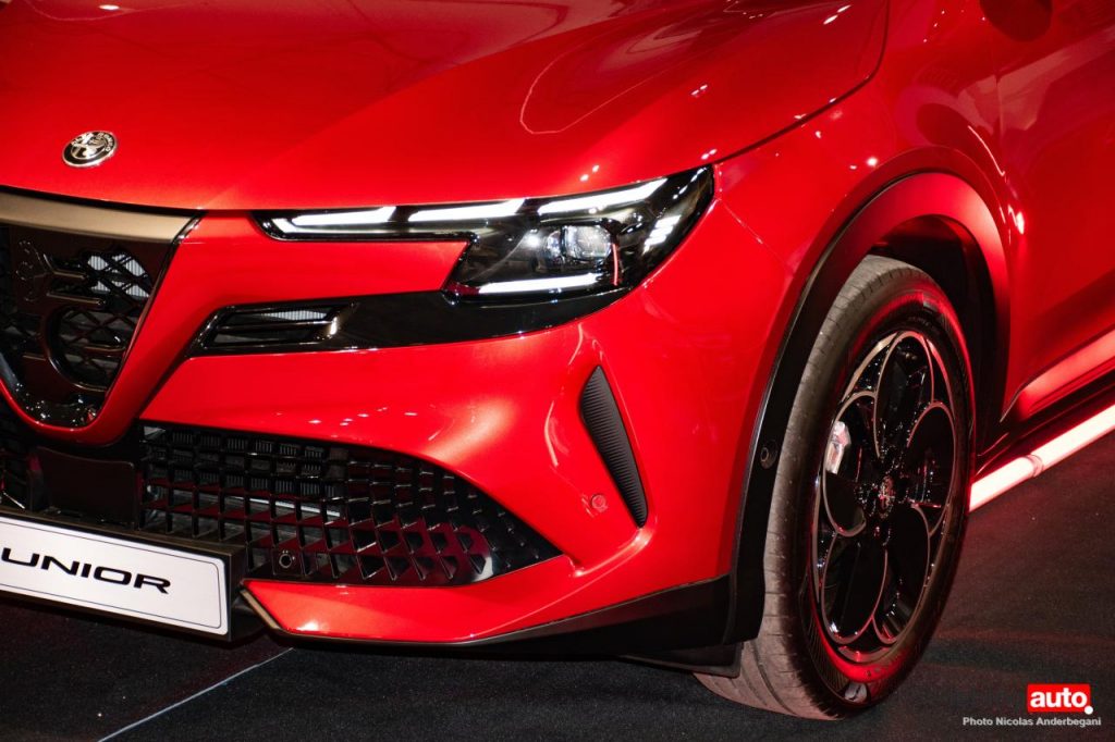hd-alfa-romeo-junior-decouverte-14