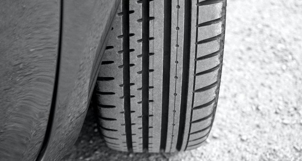 Comment choisir les pneus de sa voiture ?