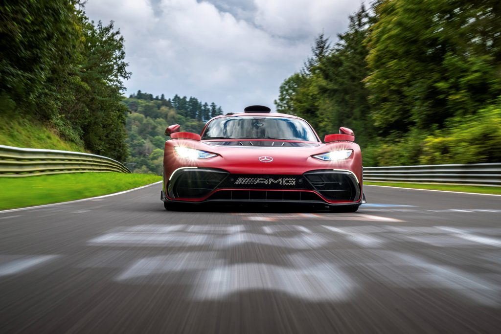 La Mercedes AMG One bat son propre record sur le « Nürb » Mercedes AMG One