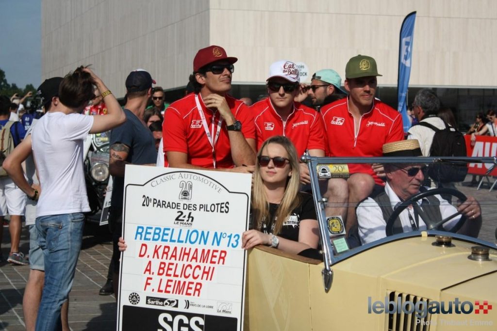 hd-24_heures_du_mans_2014_les_pilotes_la_parade_2-26