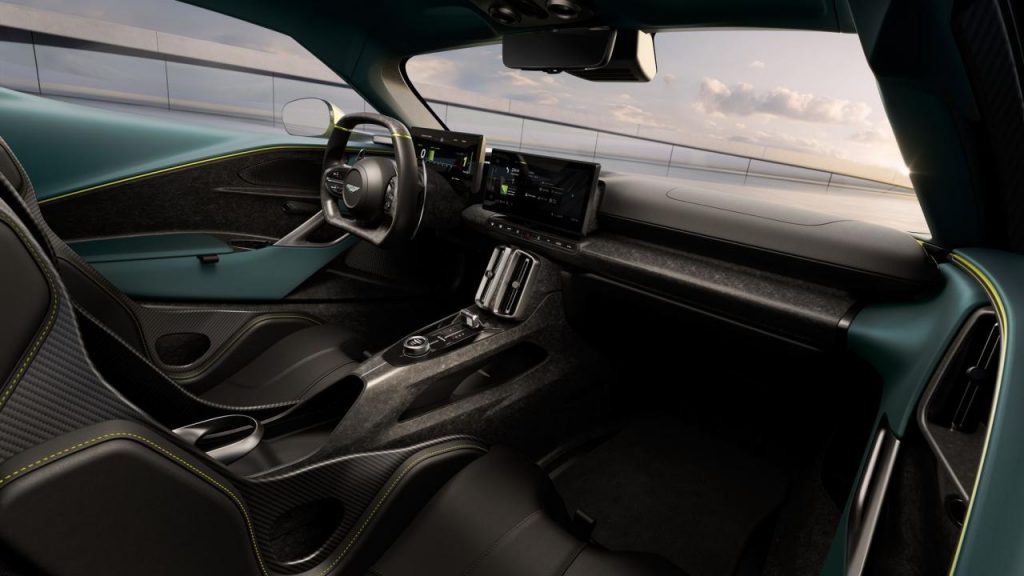 hd-aston-martin-valhalla-2025 (23)