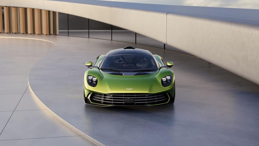hd-aston-martin-valhalla-2025 (6)