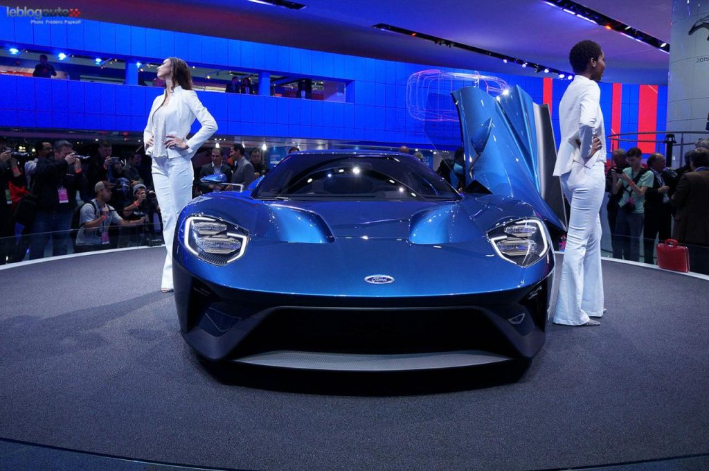 hd-dtroit_2015_live_ford_gt_1-1