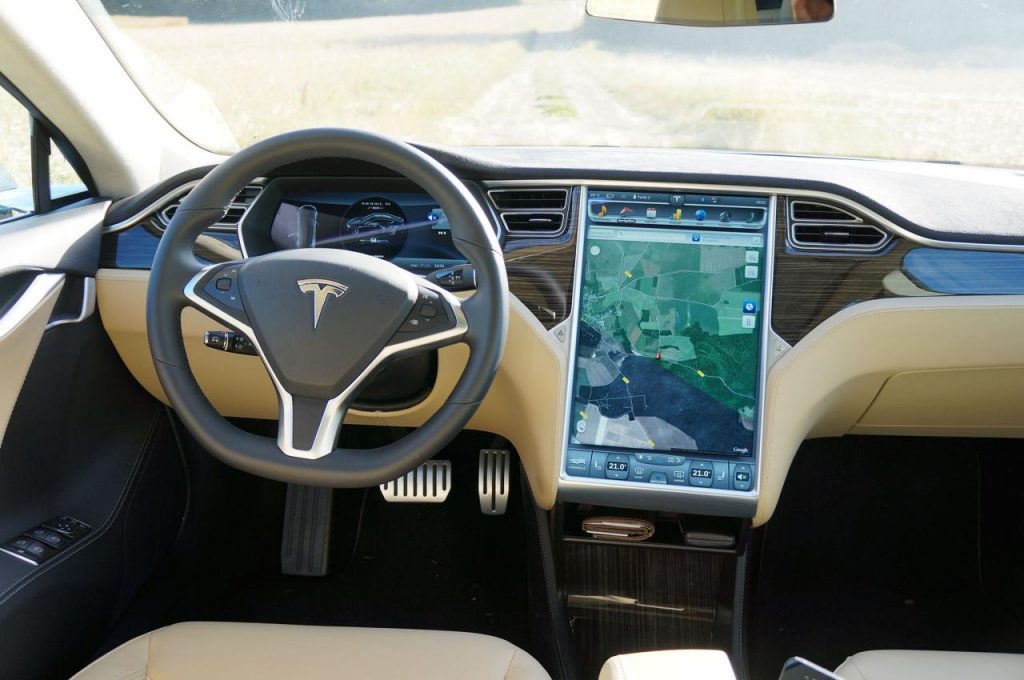 hd-essai_tesla_model_s_p85d_1-11