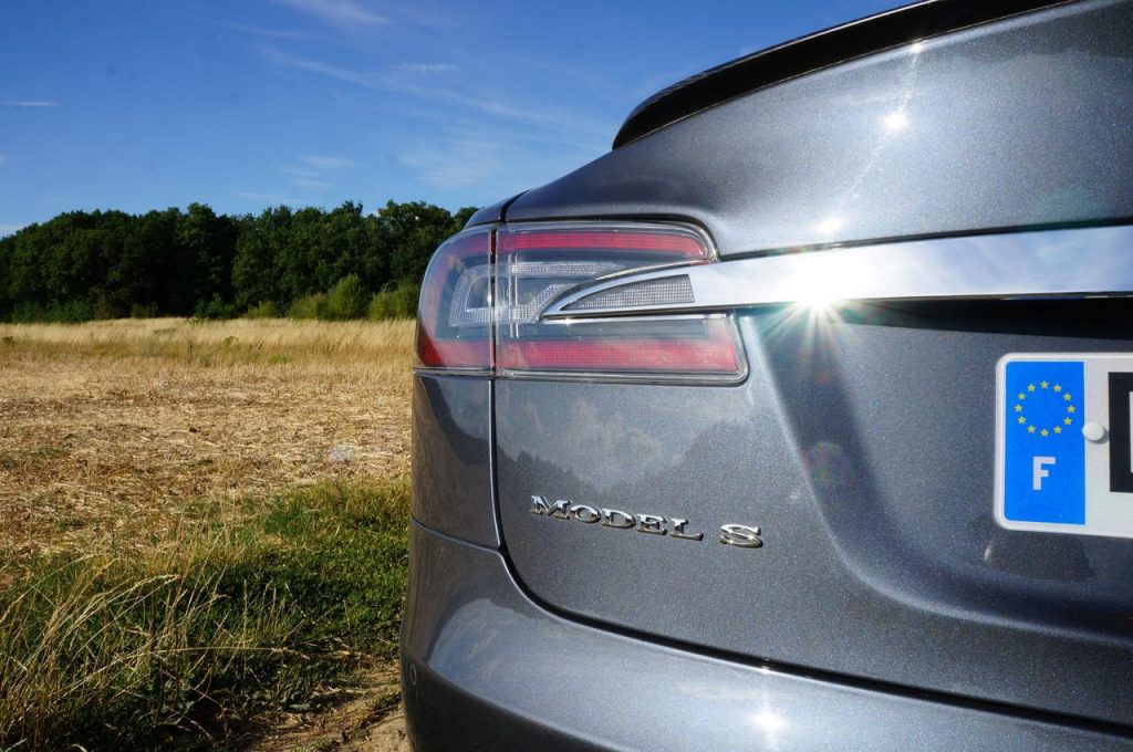 hd-essai_tesla_model_s_p85d_1-12