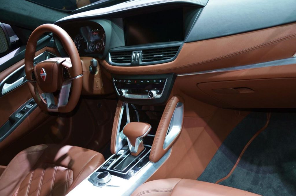 hd-francfort_2015_live_borgward_bx7_1-12