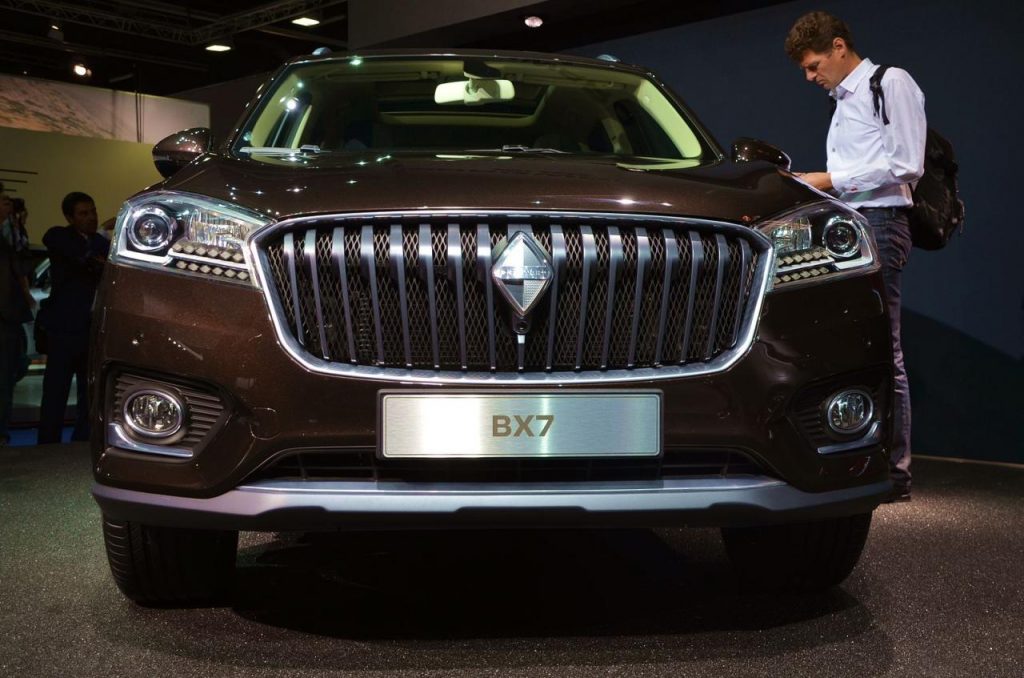 hd-francfort_2015_live_borgward_bx7_1-9