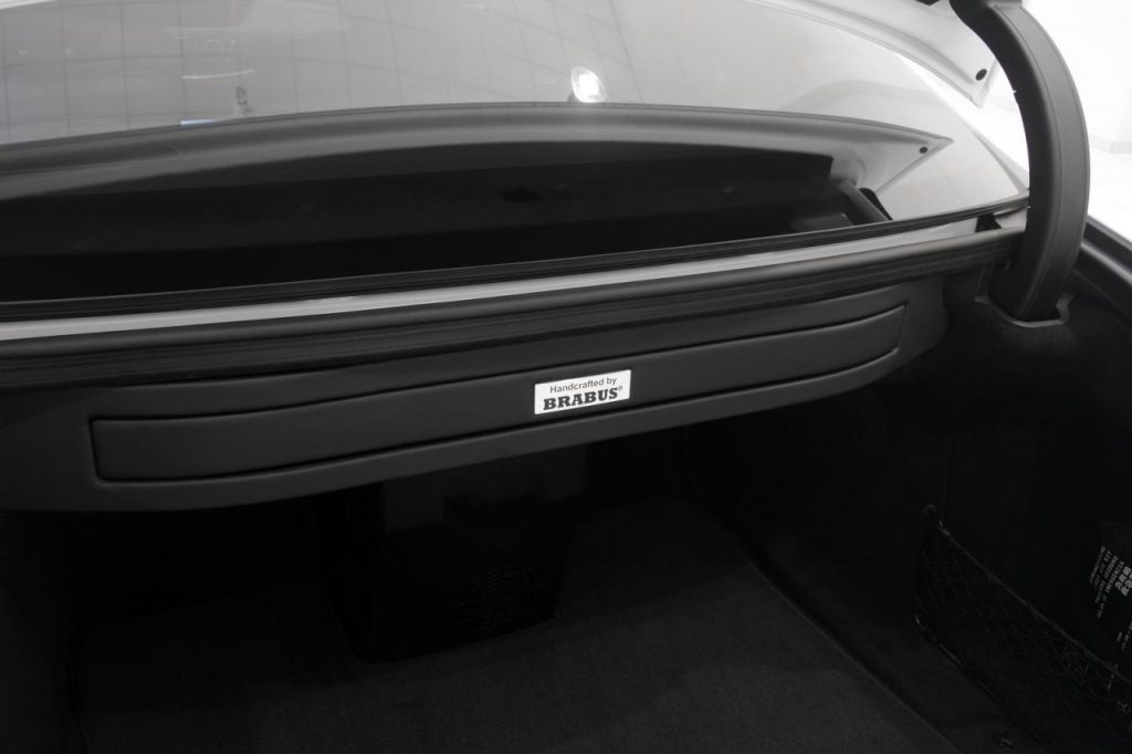 hd-genve_2015_brabus_rocket_900_1-1