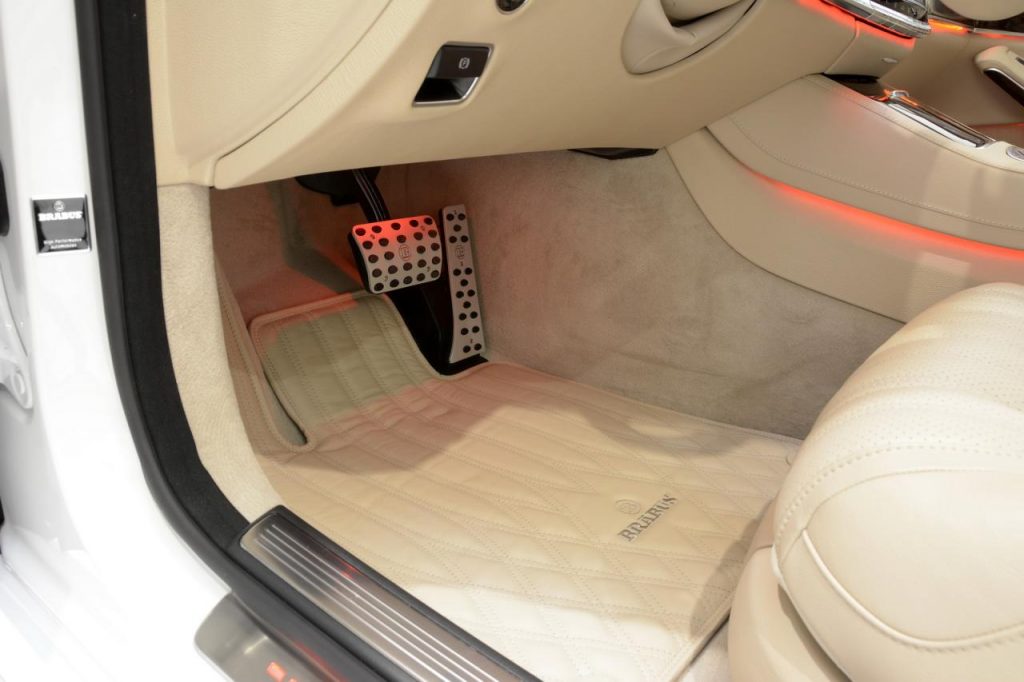 hd-genve_2015_brabus_rocket_900_1-2