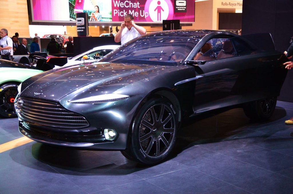 hd-genve_2015_live_aston_martin_dbx_concept_1-15