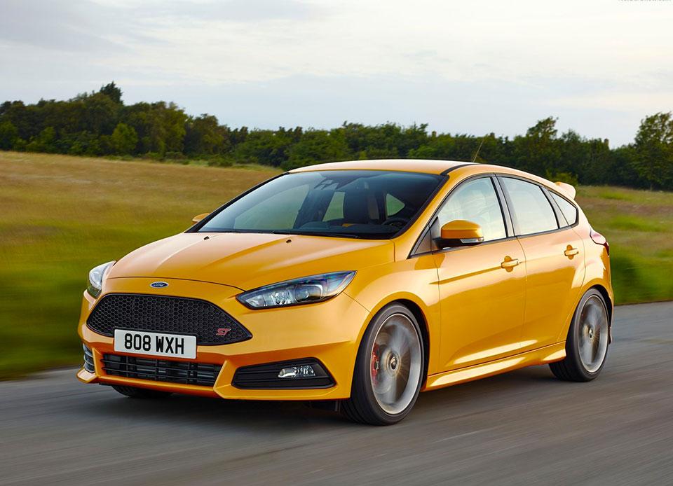 hd-goodwood_2014_ford_focus_st_1-11