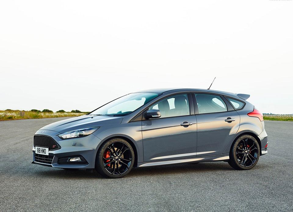 hd-goodwood_2014_ford_focus_st_1-6