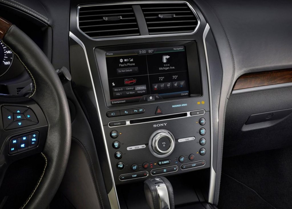 hd-los_angeles_ford_explorer_1-1