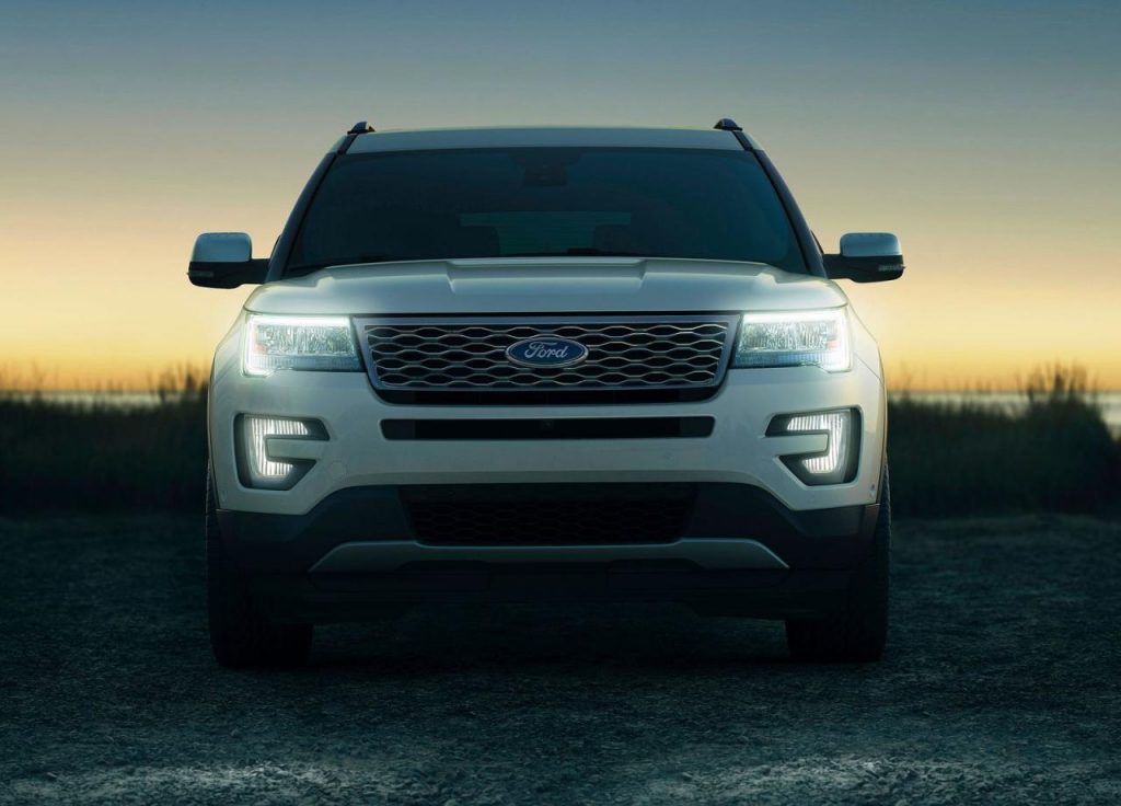 hd-los_angeles_ford_explorer_1-13