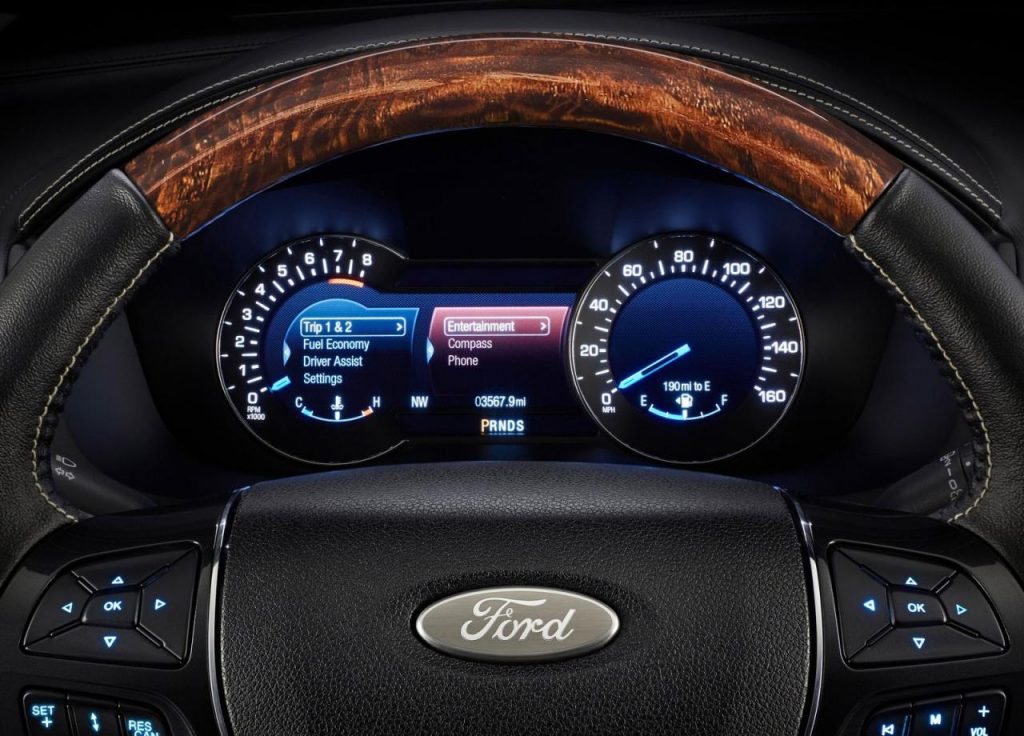 hd-los_angeles_ford_explorer_1-2
