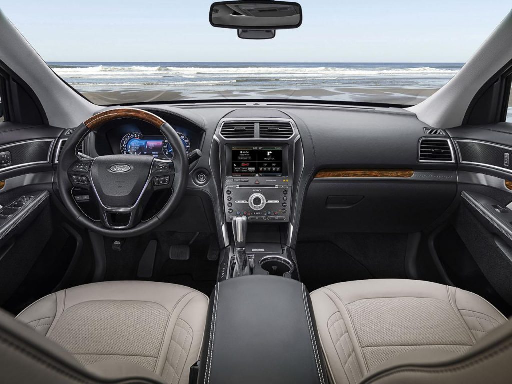 hd-los_angeles_ford_explorer_1-5