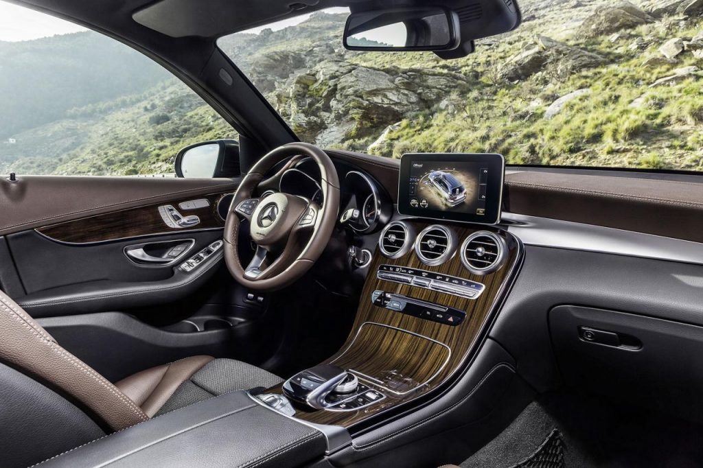hd-mercedes_glc_adieu_glk_1-1