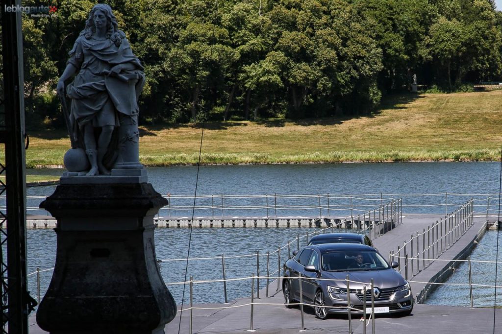 hd-voici_la_renault_talisman_1-3