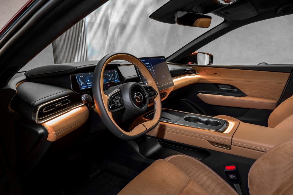 250110_mazda6e_interior_s