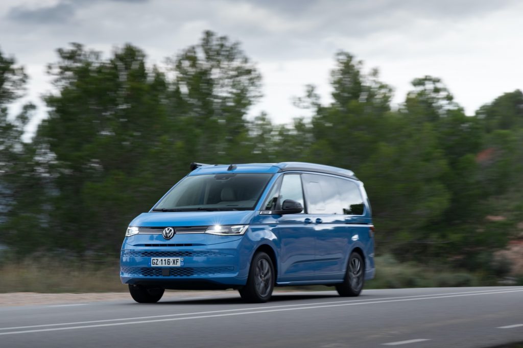 Essai Volkswagen California : le van ultime pour une aventure en toute discrétion