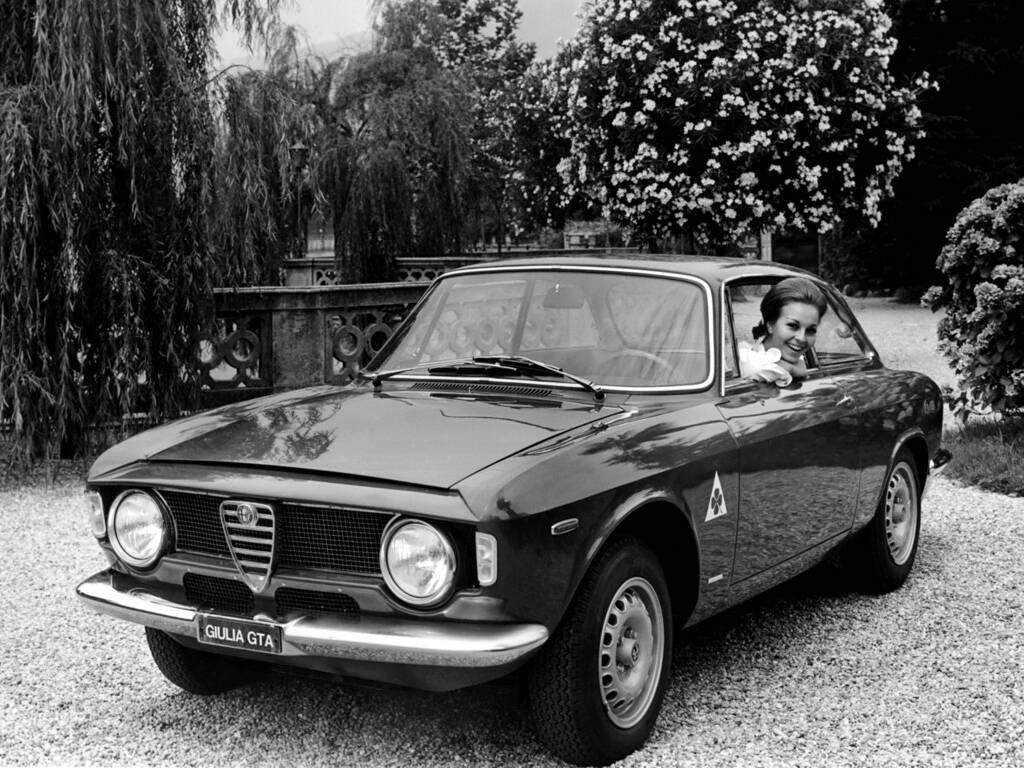 Alfa-Romeo-Giulia-1600-GTA-1965-1969-70678