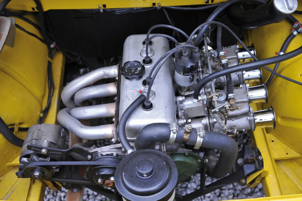R8-motor-