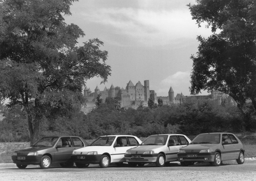 106-Ph1_Gamme_1991_003.jpg Gamme Peugeot 106