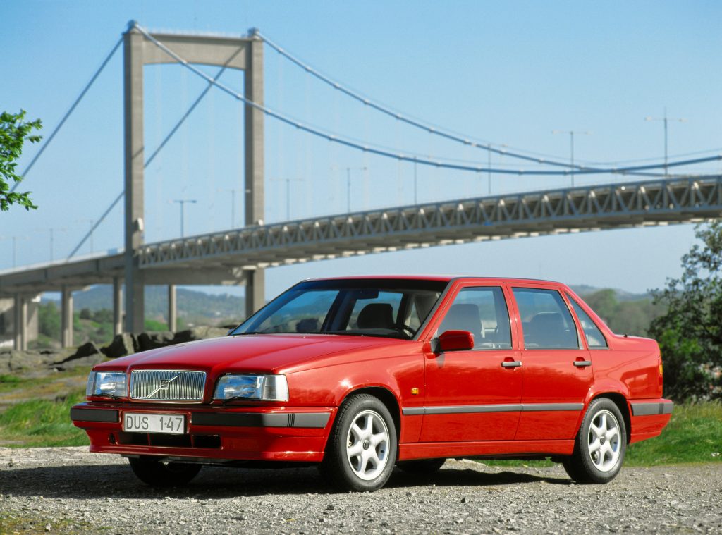Cars Story #5 : Volvo 850, l’adepte du 5 cylindres devenue S/V 70 Volvo 850 GLT