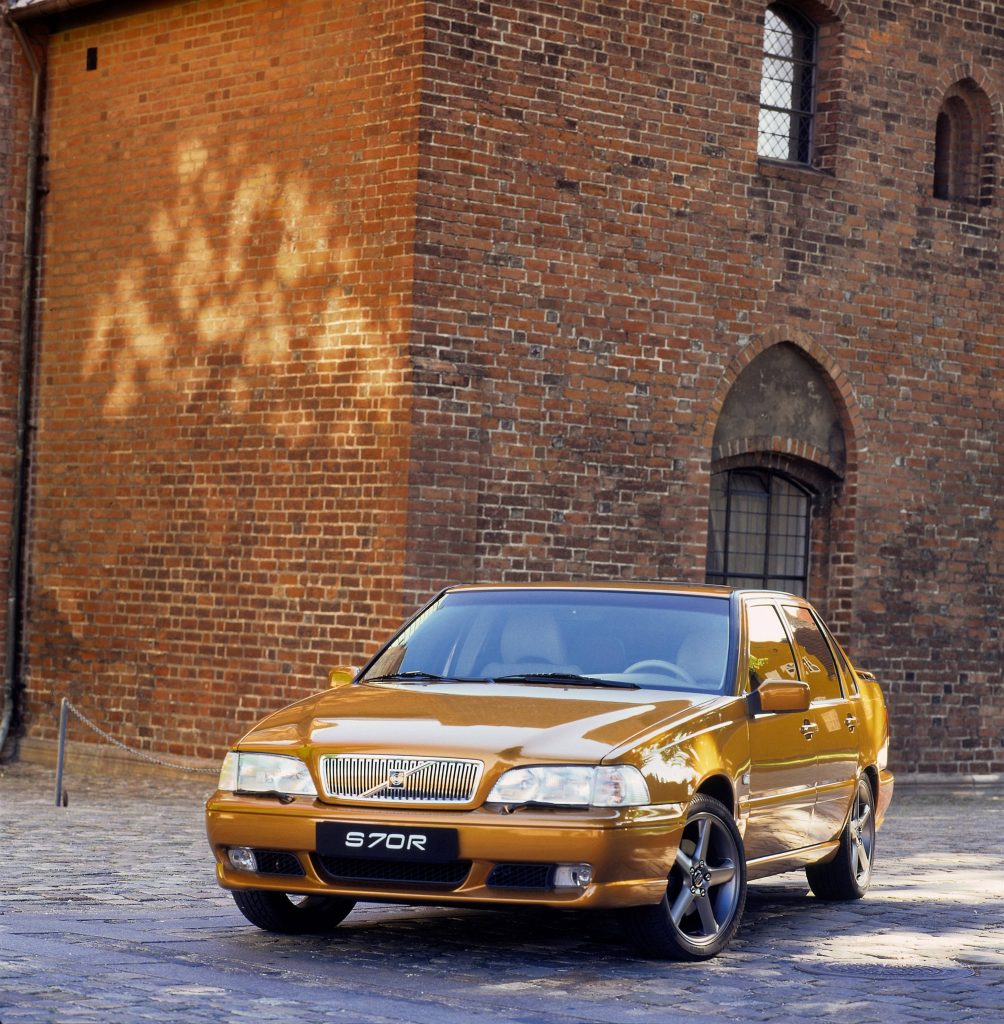 Volvo S70 R