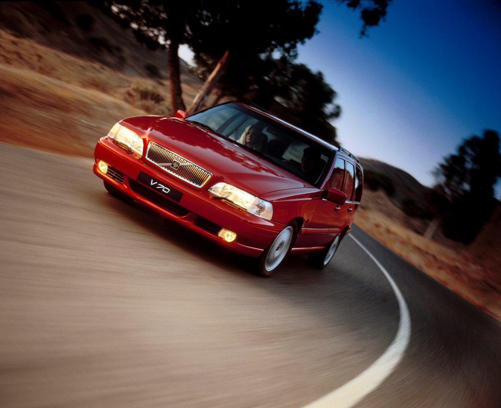6328_Volvo_V70