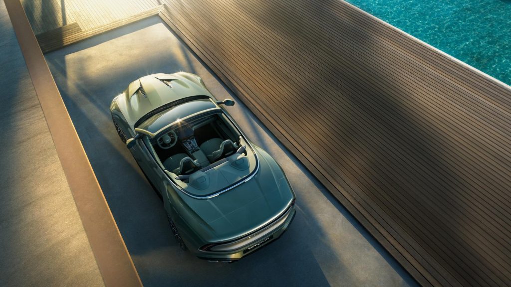 Aston Martin Vanquish Volante_10