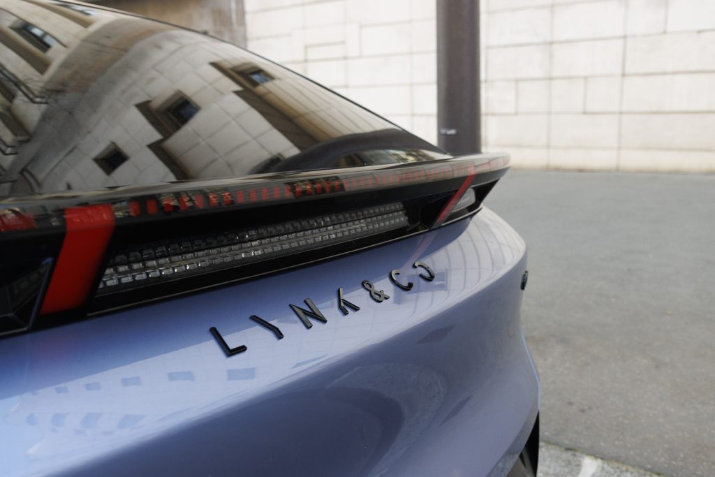 Lynk&Co 02